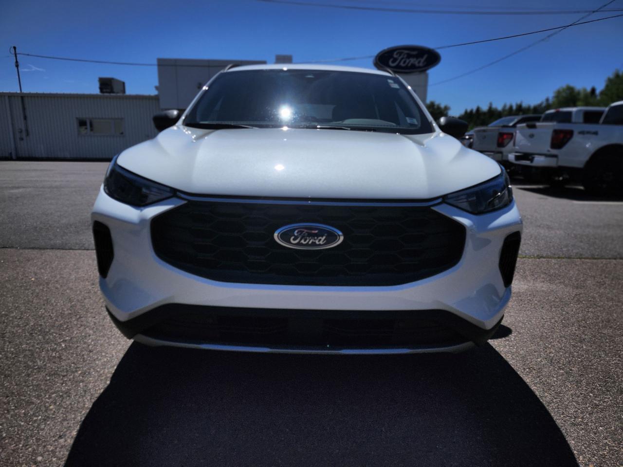 2025 Ford Escape ST-Line AWD Photo1