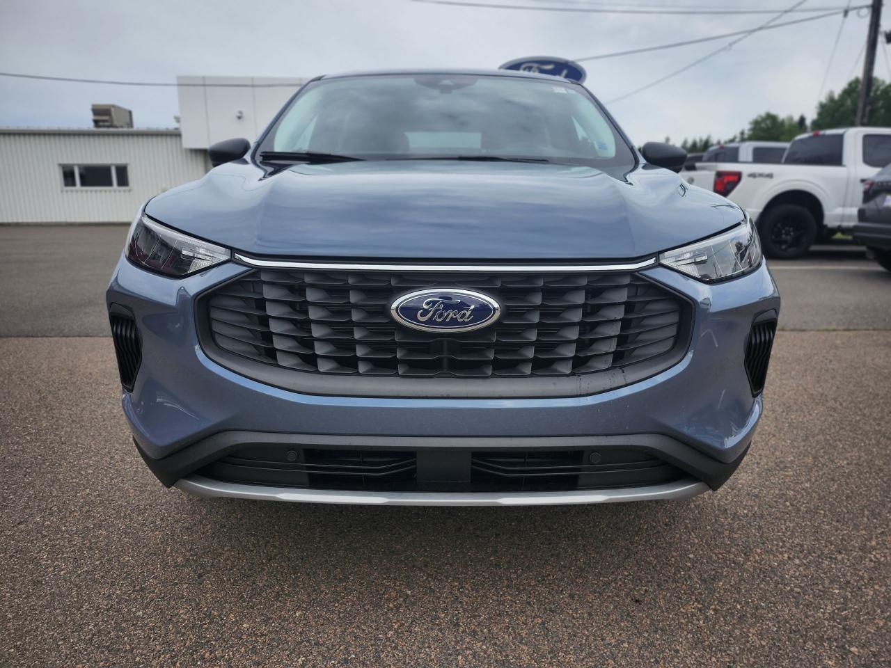 2025 Ford Escape Active AWD Photo1