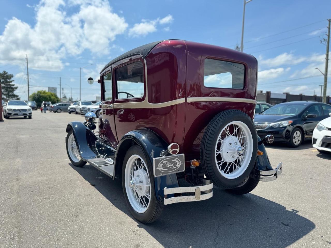 1929 Ford Model A FULLY RESTORRED INSIDE AND OUT DRIVES !!! - Photo #10