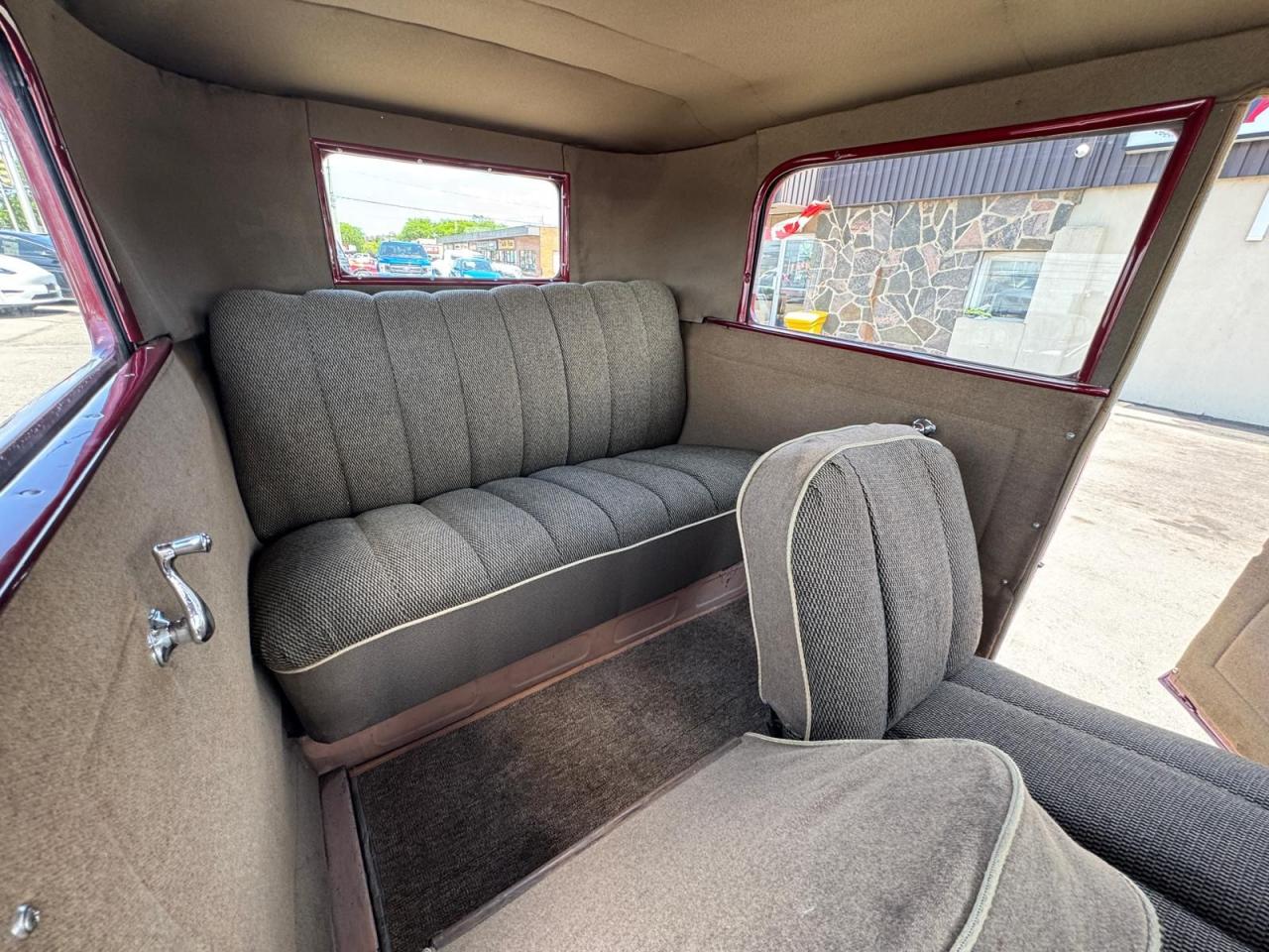 1929 Ford Model A FULLY RESTORRED INSIDE AND OUT DRIVES !!! - Photo #17