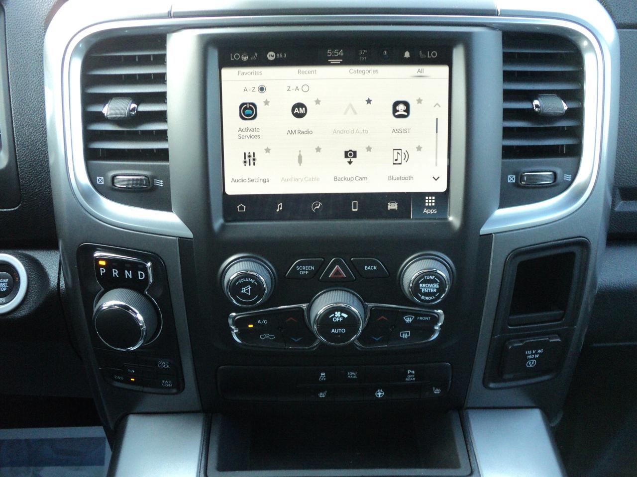 2023 RAM 1500 Classic WARLOCK CREWCAB 4X4 5.7L Hemi 5'7" BOX - Photo #21