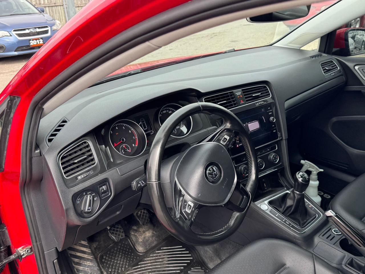 2018 Volkswagen Golf SportWagen Trendline - Photo #9