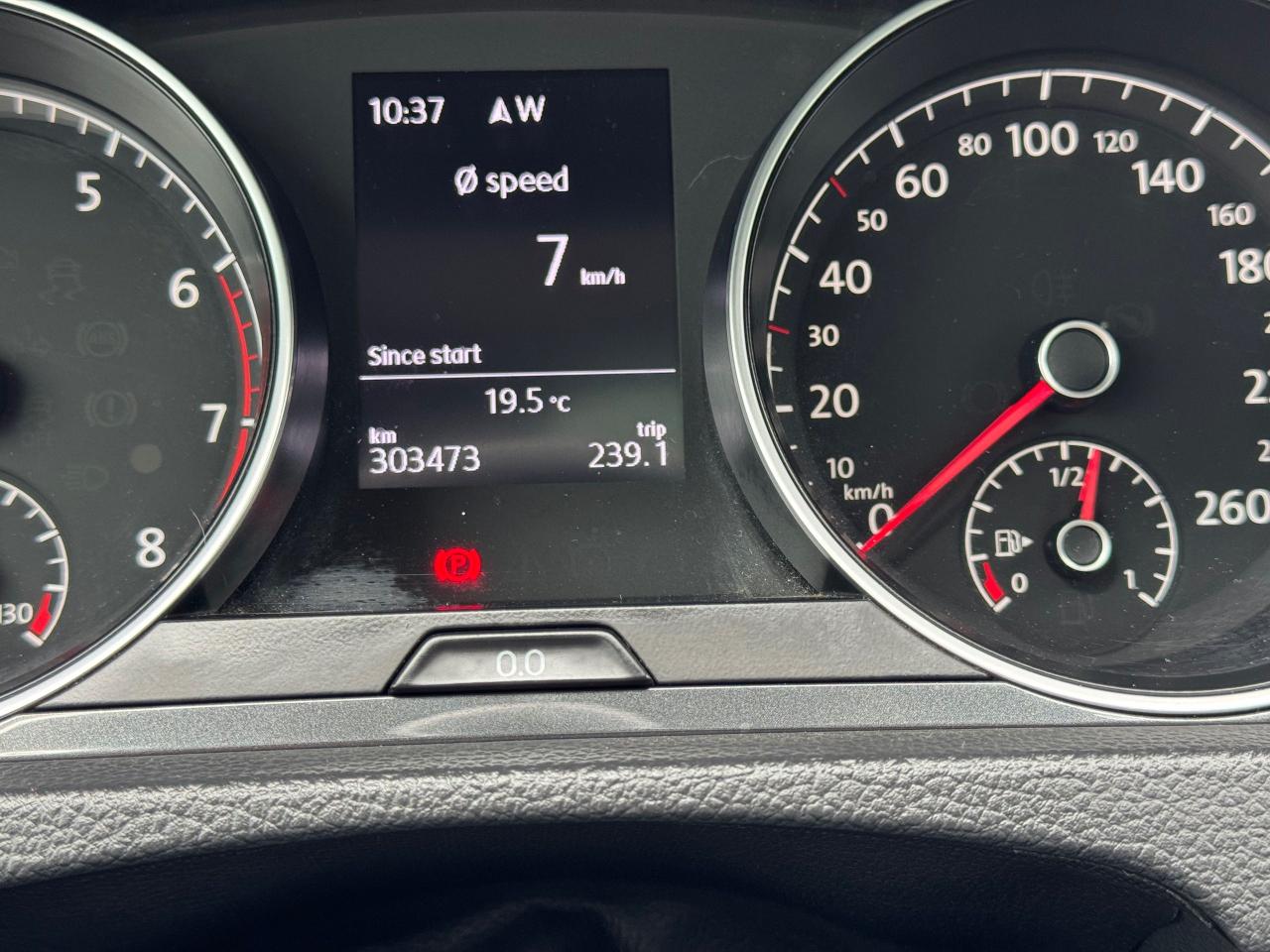 2018 Volkswagen Golf SportWagen Trendline - Photo #14