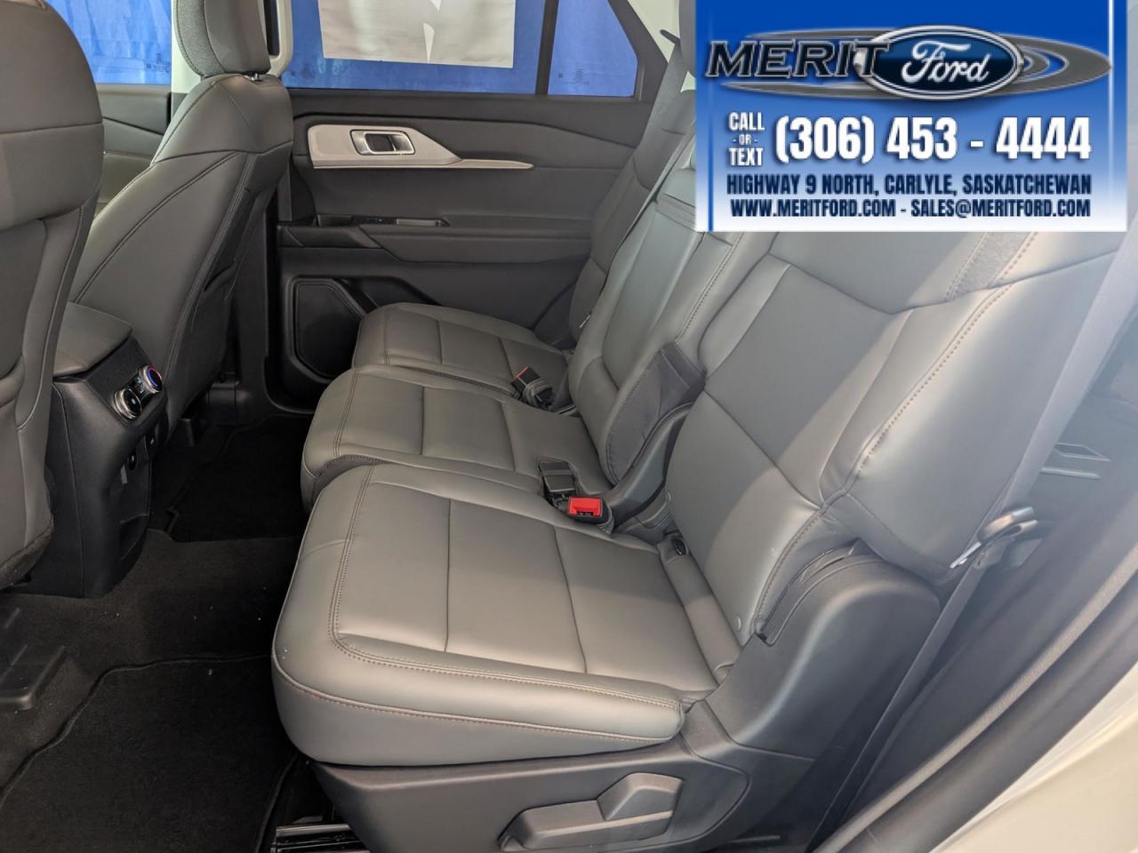 2025 Ford Explorer Active - 3rd Row, Remote Start+ Photo2