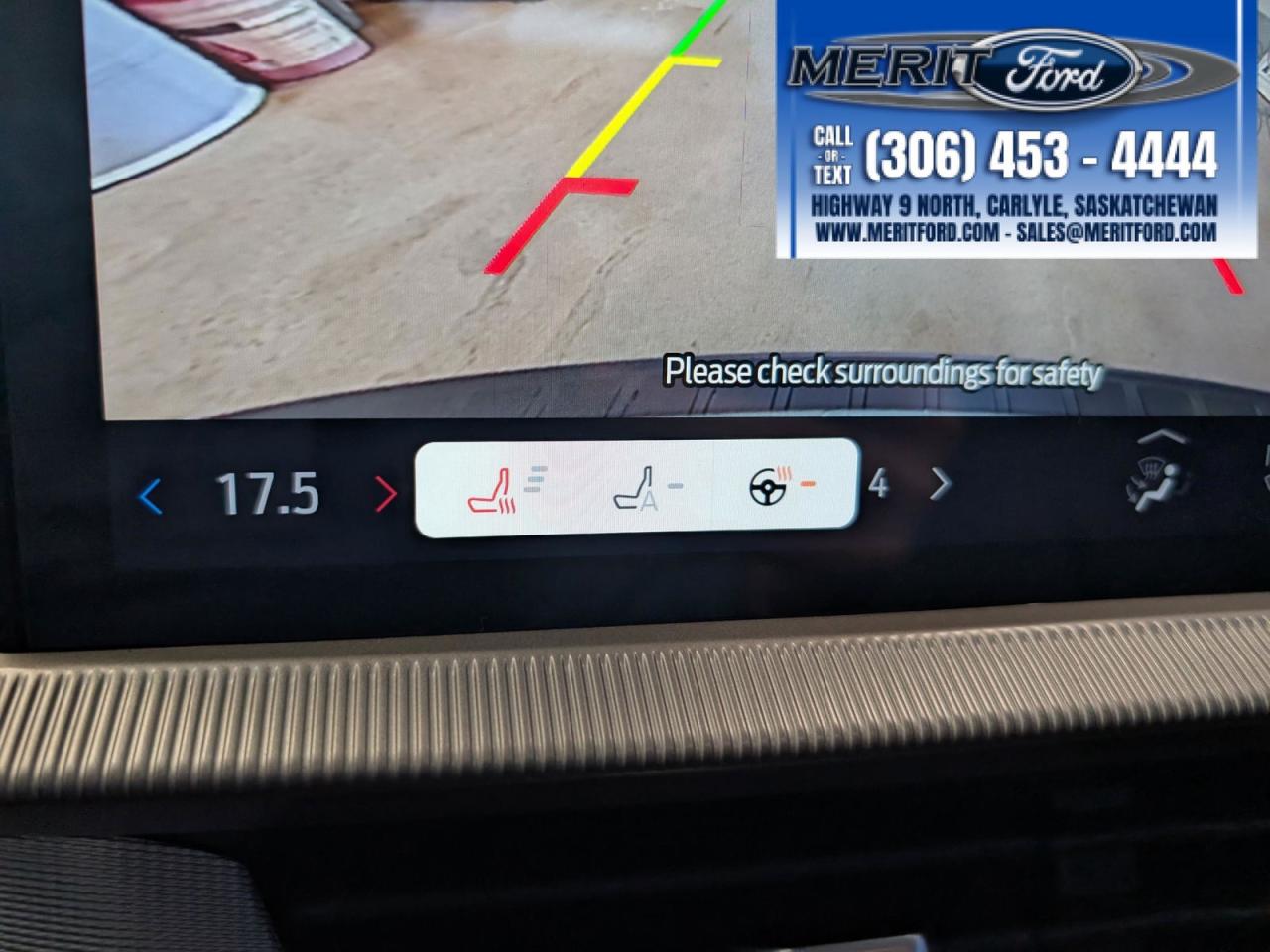 2025 Ford Explorer Active - 3rd Row, Remote Start+ Photo4