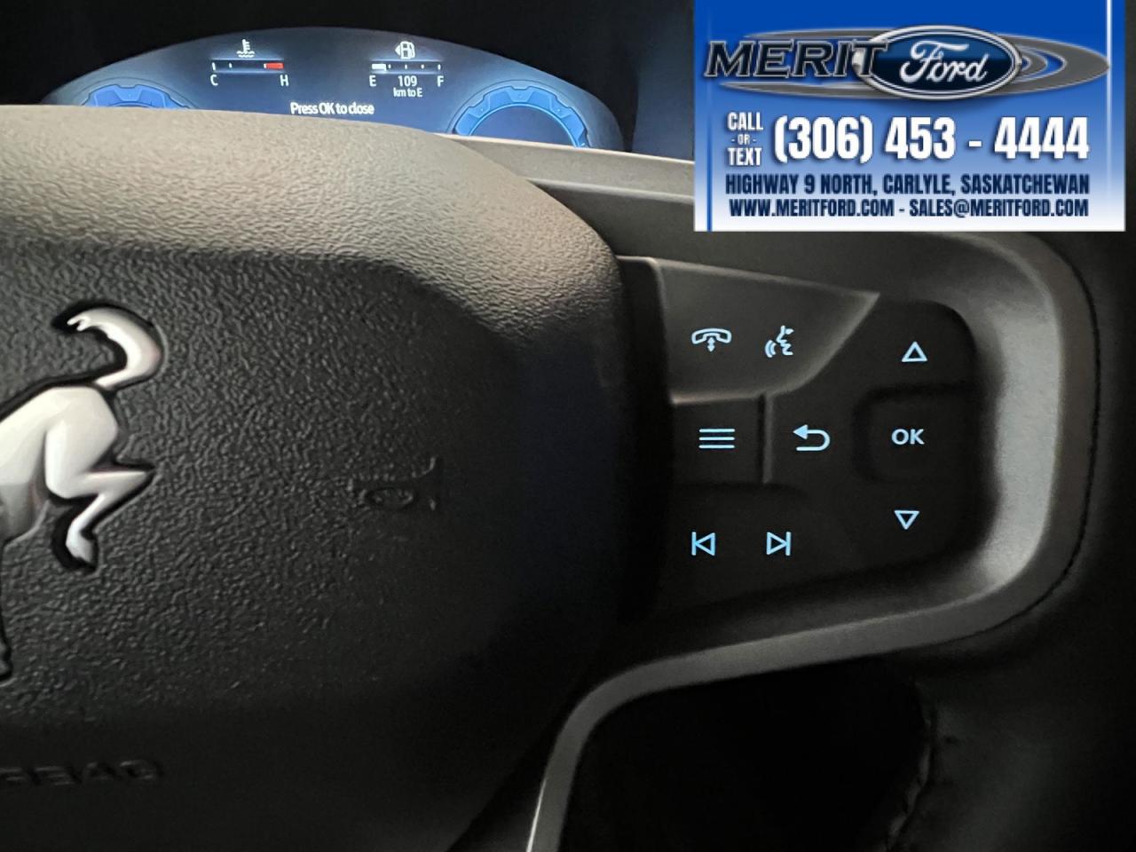 2025 Ford Bronco Outer Banks - Lux Black Package + Photo5