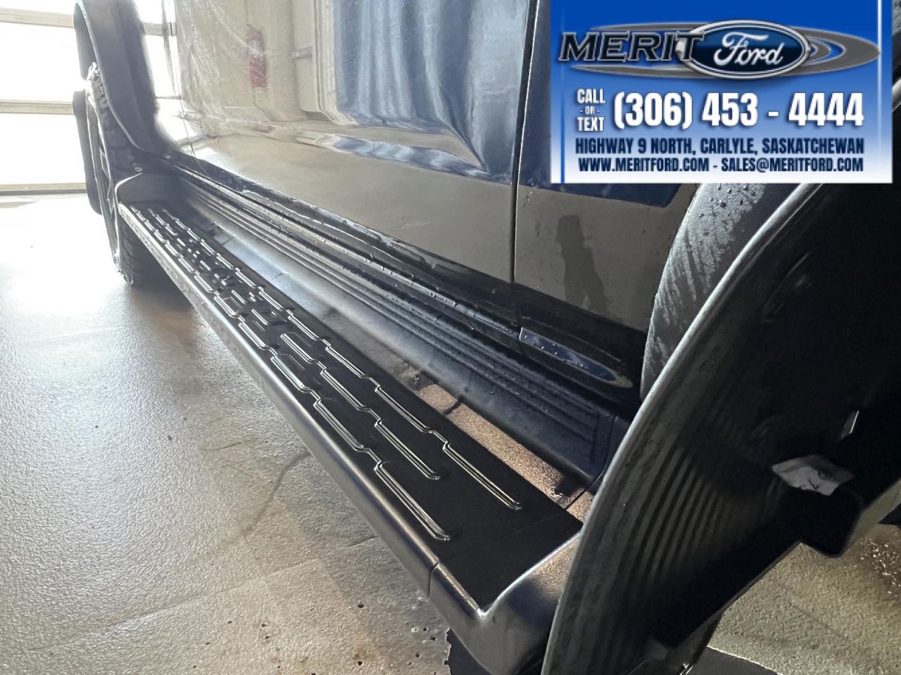 2025 Ford Bronco Outer Banks - Lux Black Package + Photo5