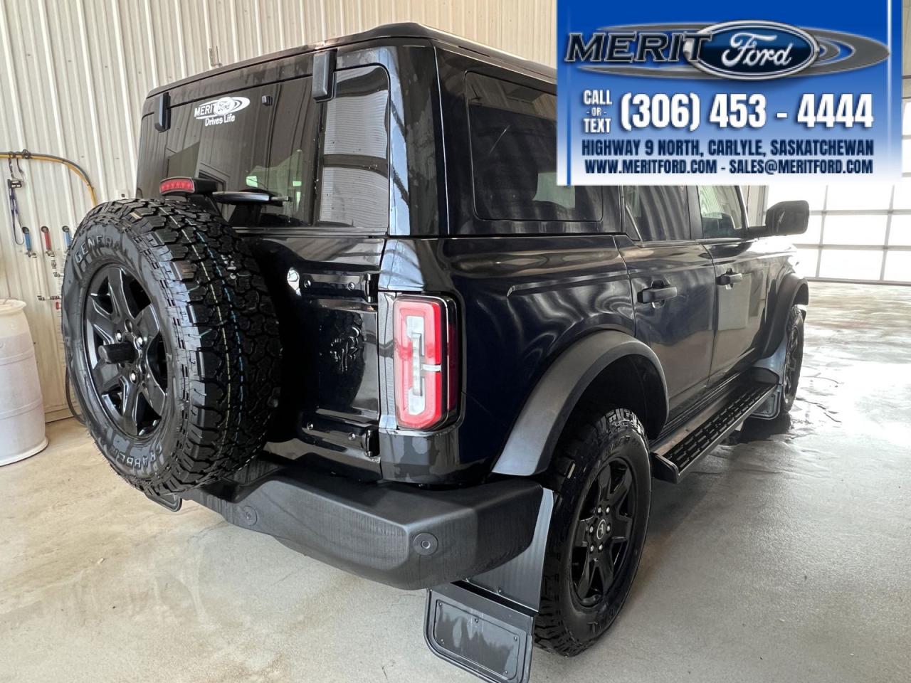 2025 Ford Bronco Outer Banks - Lux Black Package + Photo5