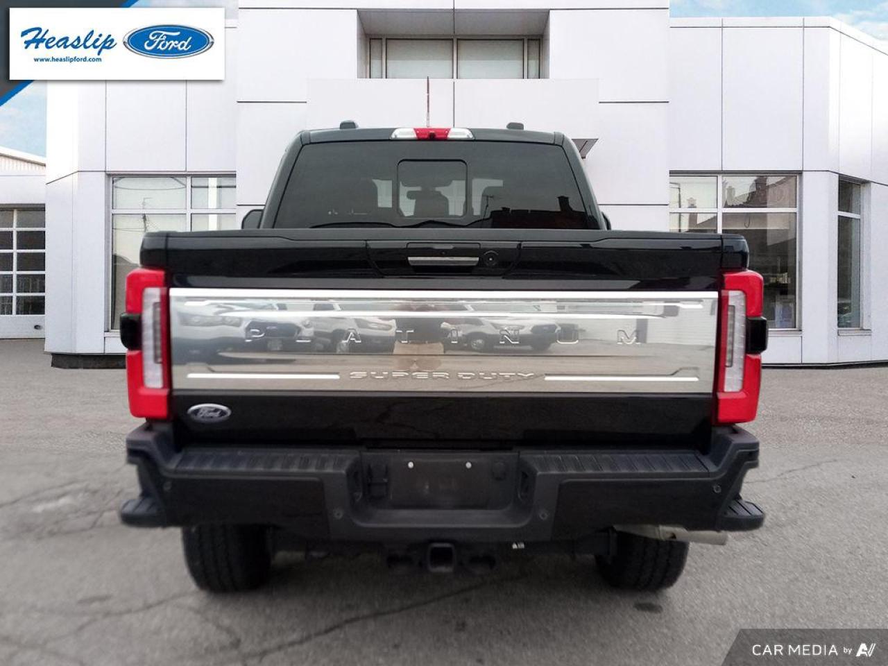 2023 Ford F-250 Super Duty SRW Platinum Photo4