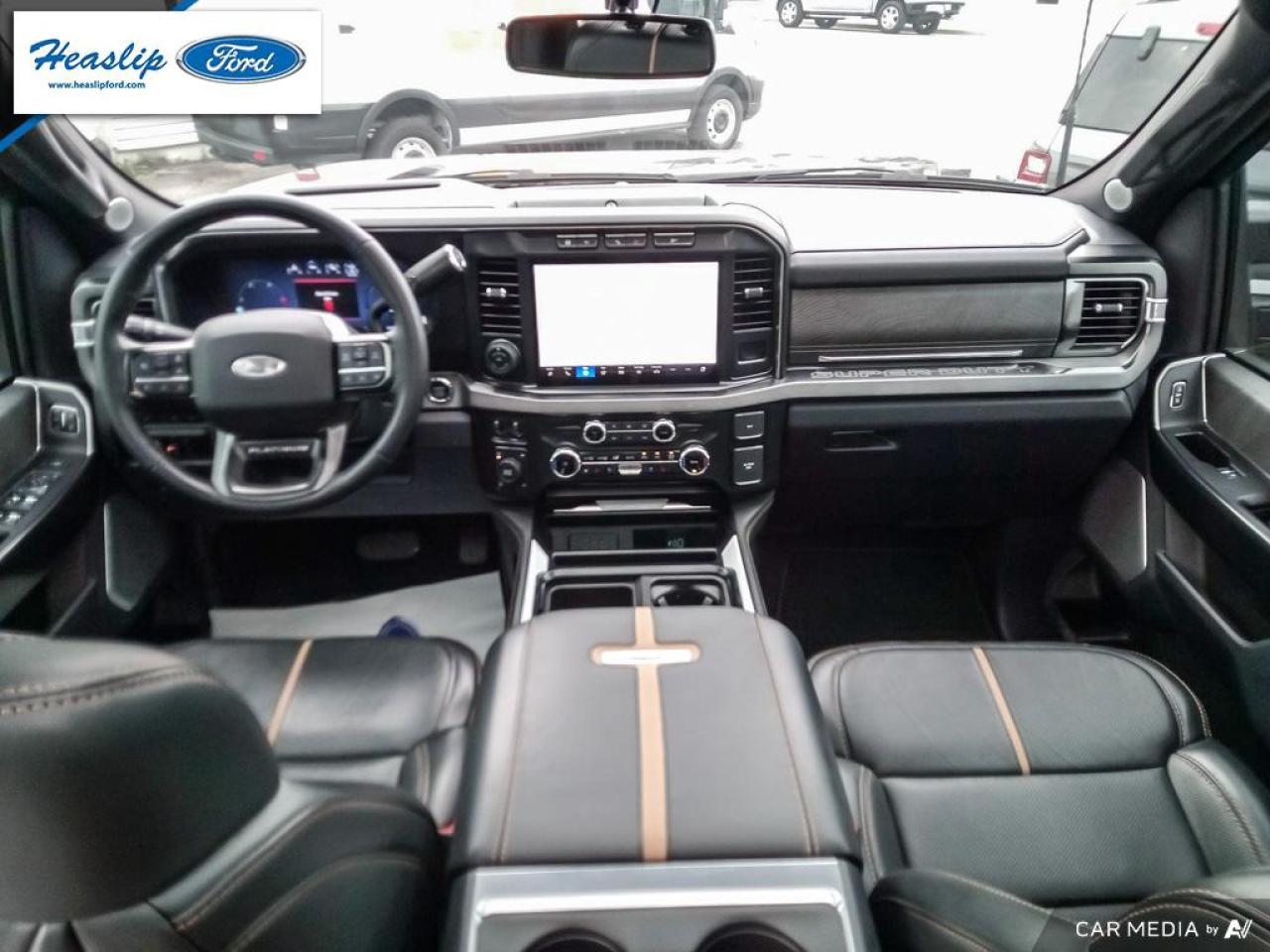 2023 Ford F-250 Super Duty SRW Platinum Photo5