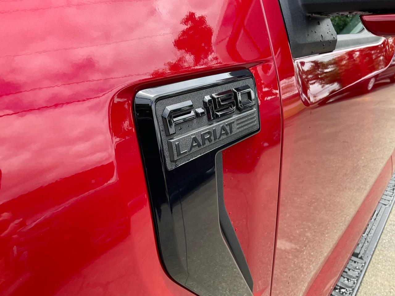 2025 Ford F-150 Lariat Photo5
