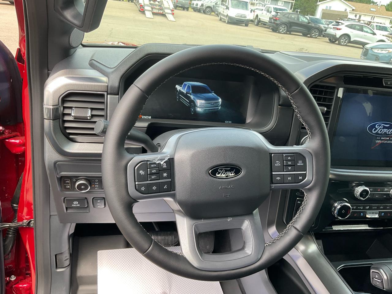 2025 Ford F-150 Lariat Photo5