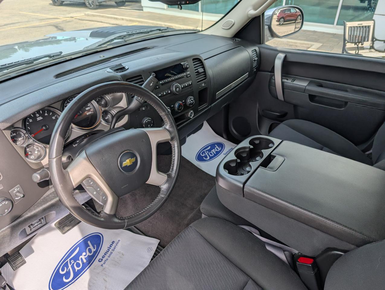 2011 Chevrolet Silverado 2500  Photo5