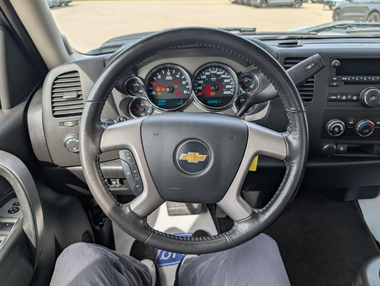 2011 Chevrolet Silverado 2500  Photo5