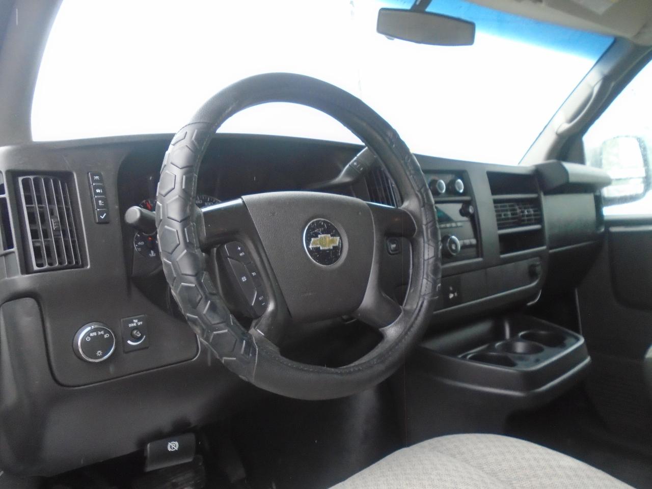 2014 Chevrolet Express Passenger 15 PASSANGER RWD 3500 155  LS w-1LS - Photo #12