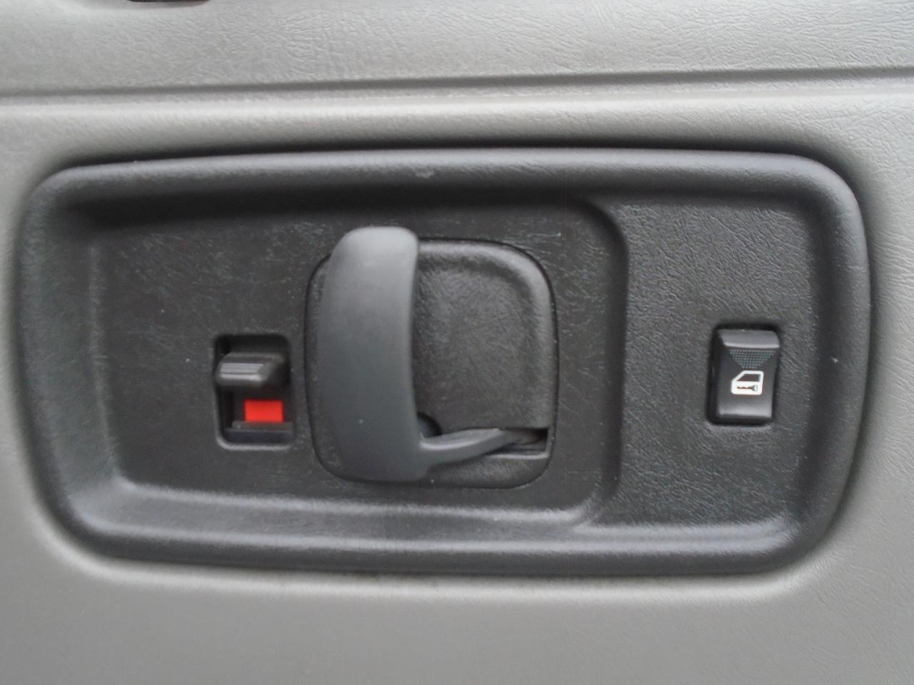 2014 Chevrolet Express Passenger 15 PASSANGER RWD 3500 155  LS w-1LS - Photo #20