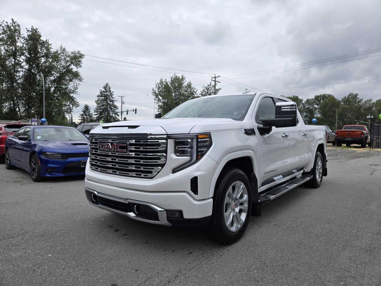 Used 2023 GMC Sierra 1500 4WD Crew Cab 147  Denali for sale in Coquitlam, BC