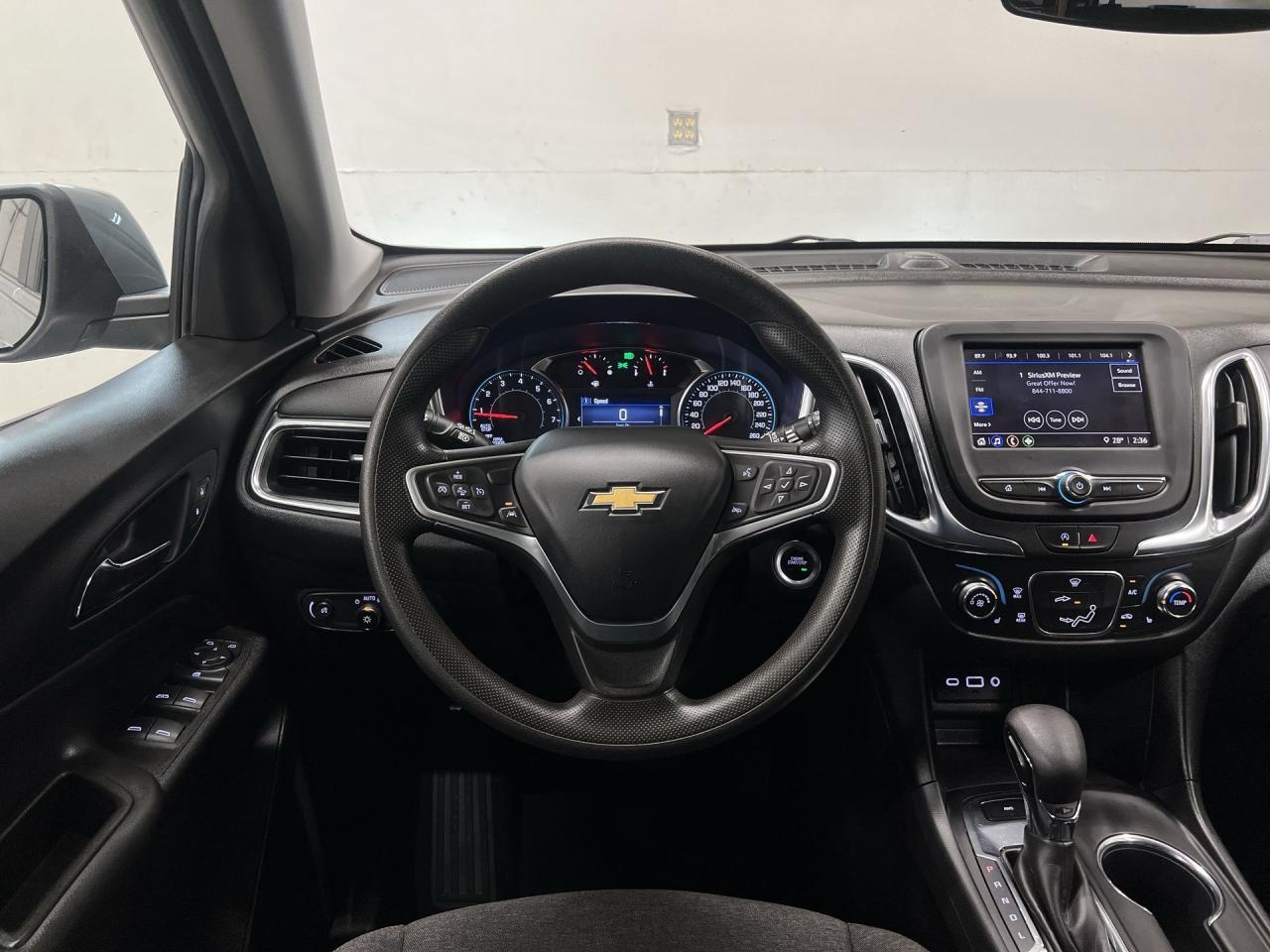 2023 Chevrolet Equinox LT AWD| HTD SEATS| CARPLAY| REAR CAM Photo