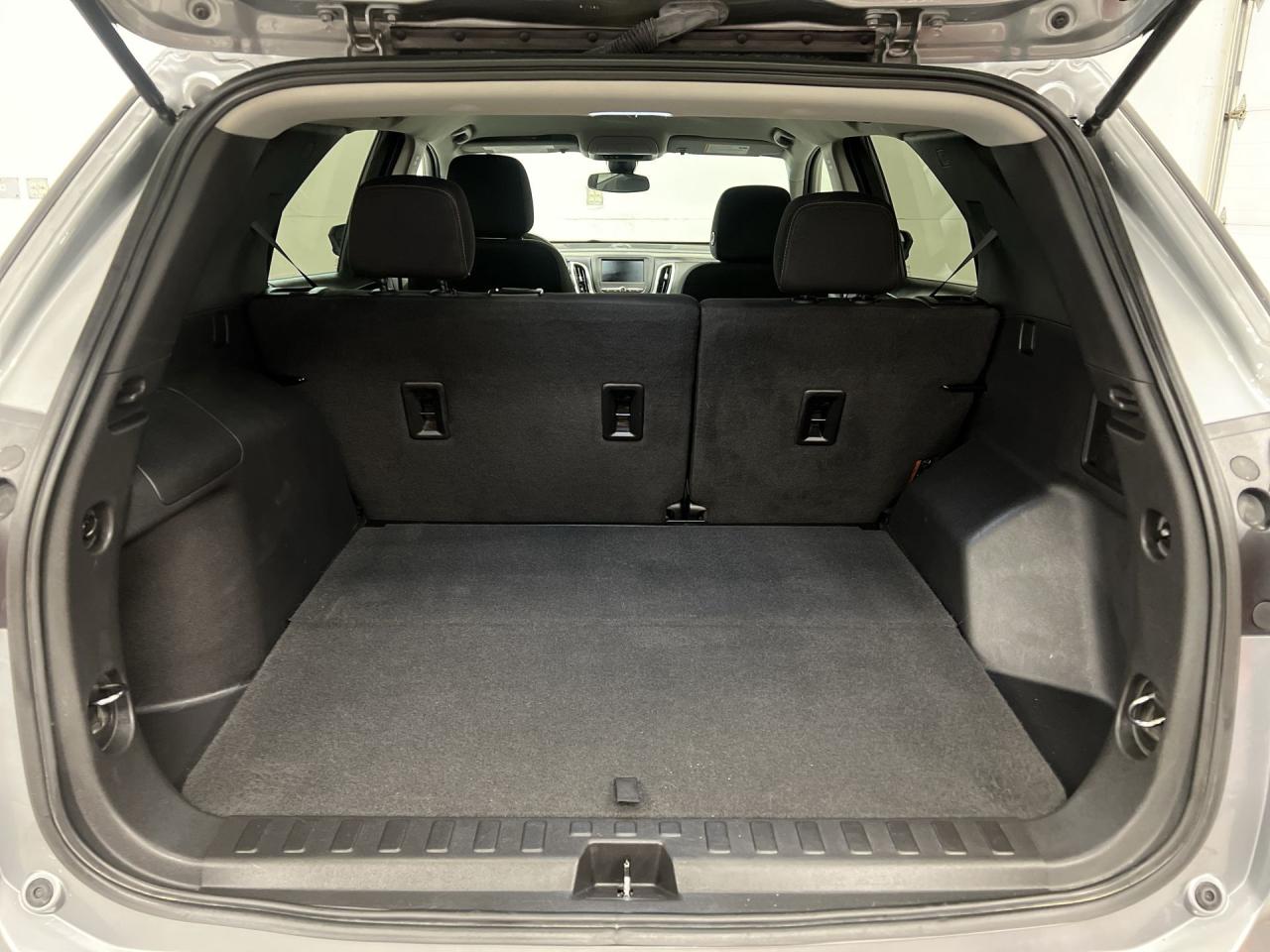 2023 Chevrolet Equinox LT AWD| HTD SEATS| CARPLAY| REAR CAM Photo