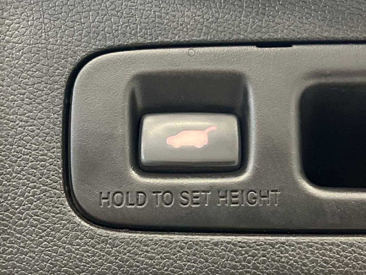 12732558