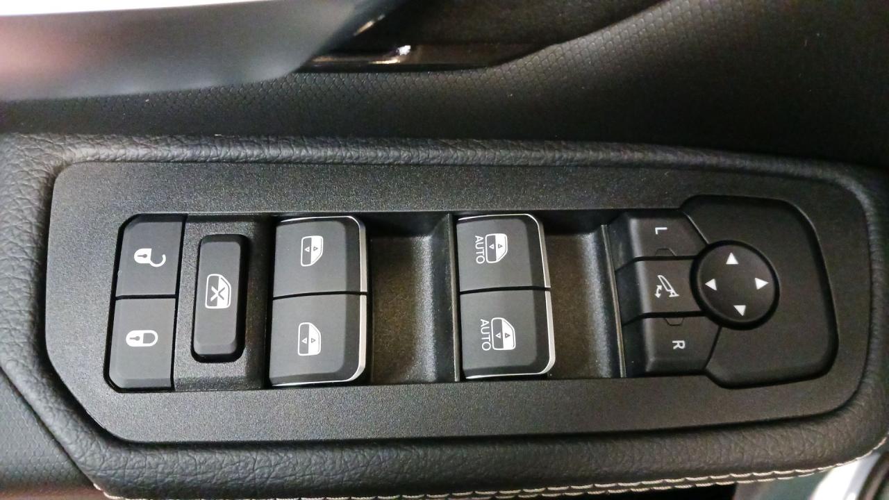 12732573