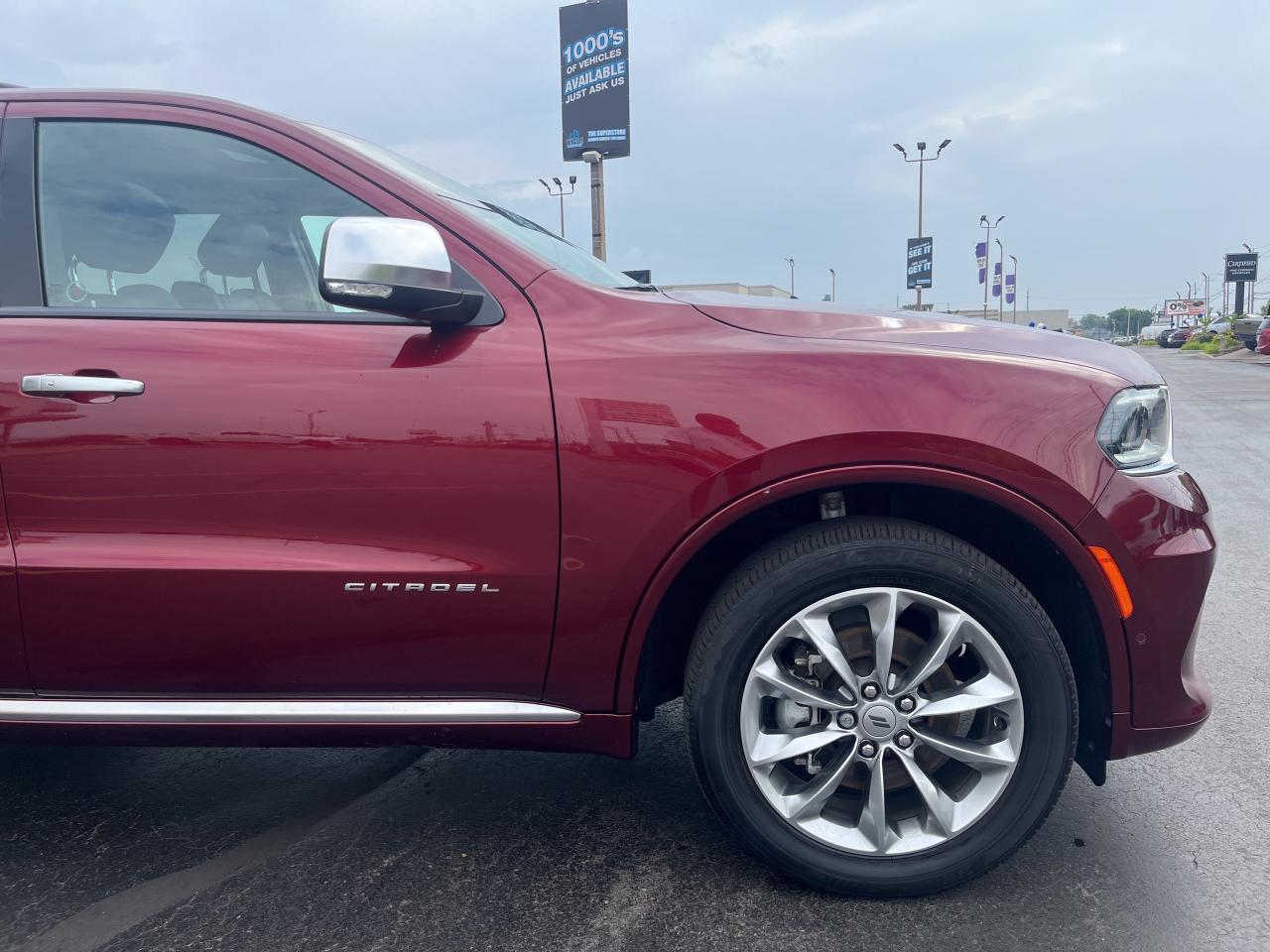 2022 Dodge Durango PREMIUM HARMAN-KARDON AUDIO / TRAILER TOW GROUP Photo3