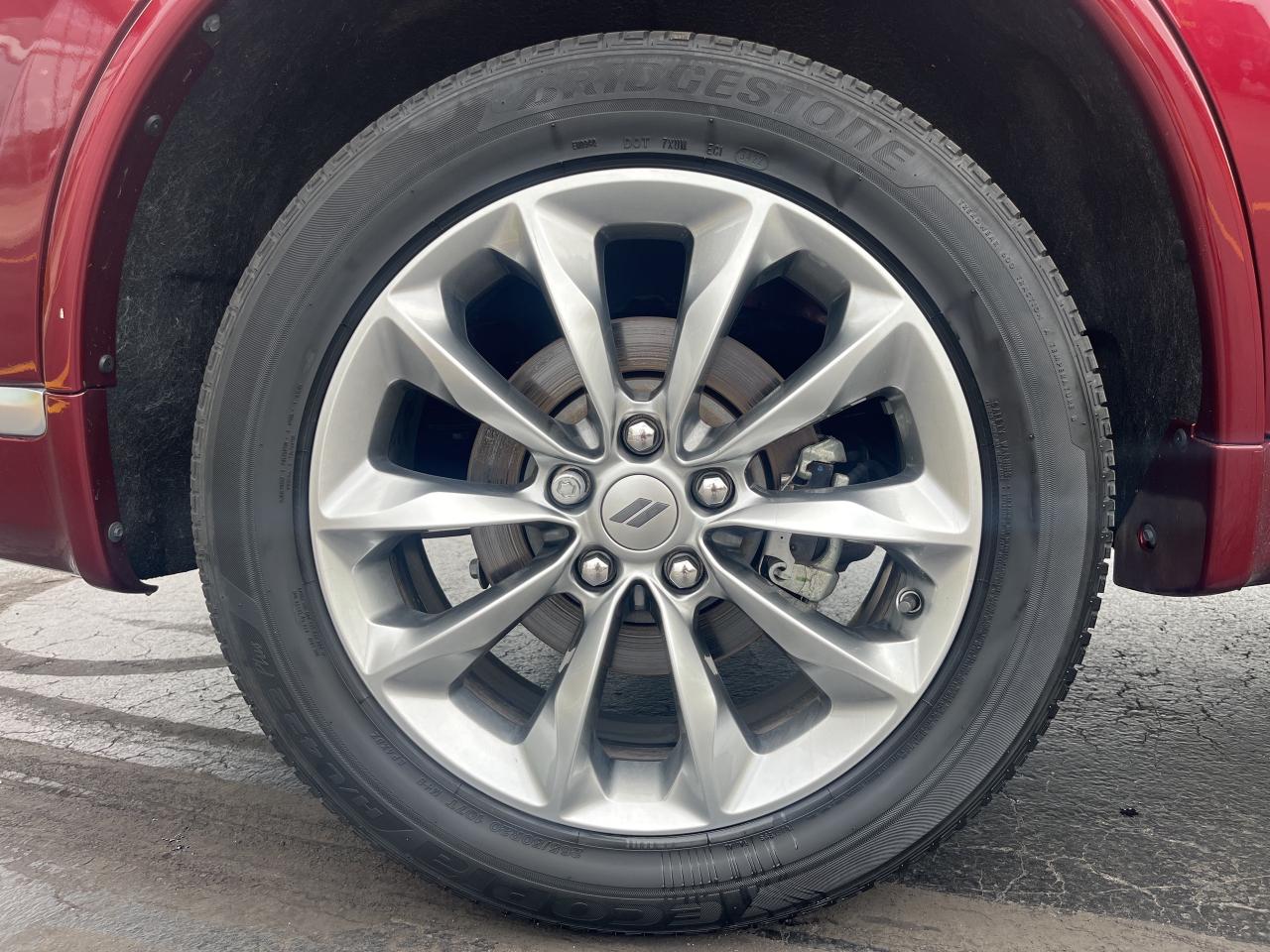 2022 Dodge Durango PREMIUM HARMAN-KARDON AUDIO / TRAILER TOW GROUP Photo4