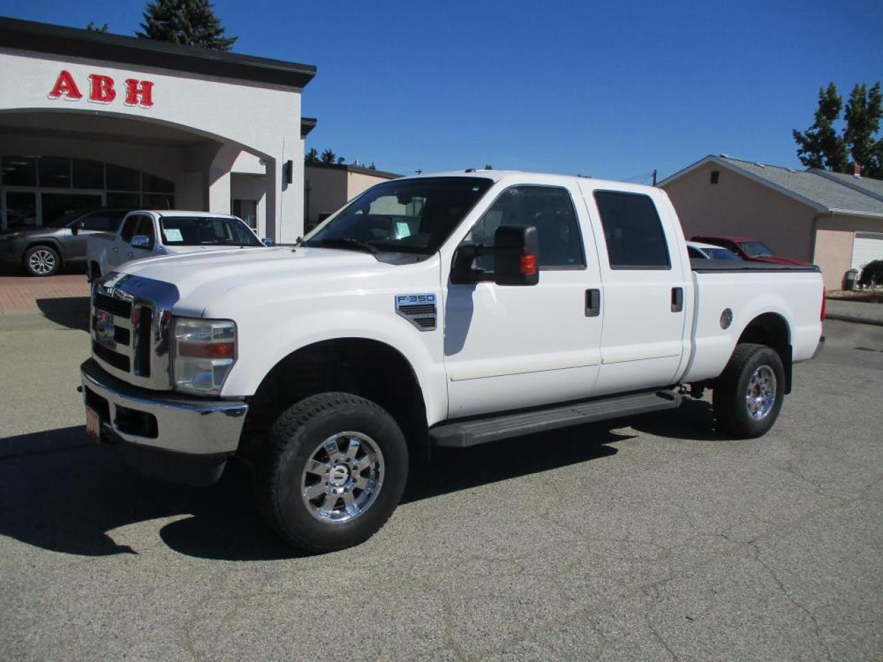 2010 Ford F-350 SD XLT CREW CAB 4X4 Photo0
