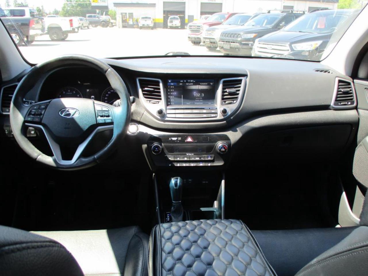 2017 Hyundai Tucson LIMITED AWD Photo21