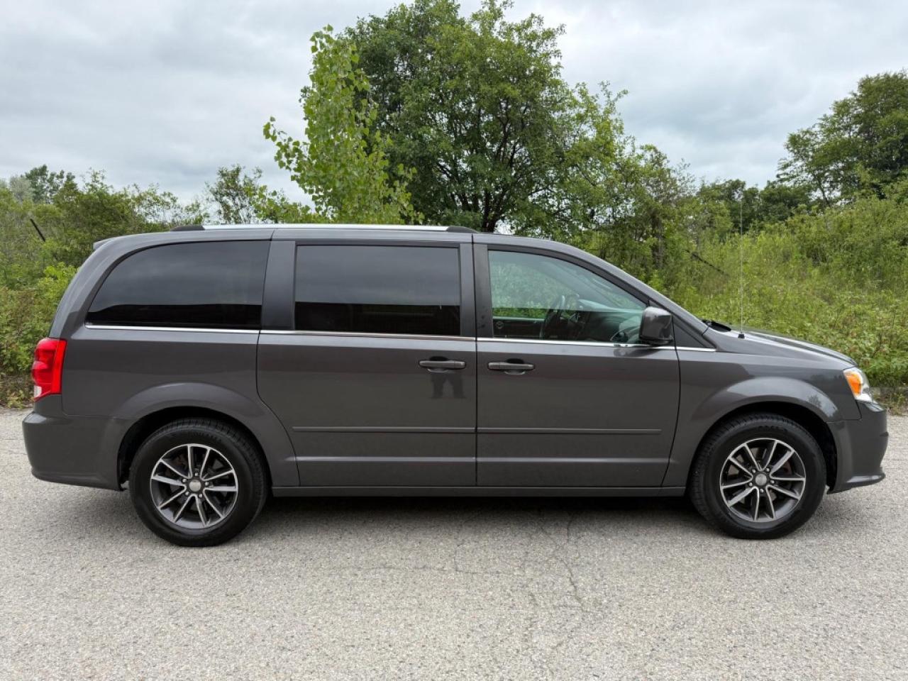 2016 Dodge Grand Caravan SXT PREMIUM PLUS| SUNROOF|NAVI|BACK-UP CAM|ALL POWER OPTIONS| - Photo #7