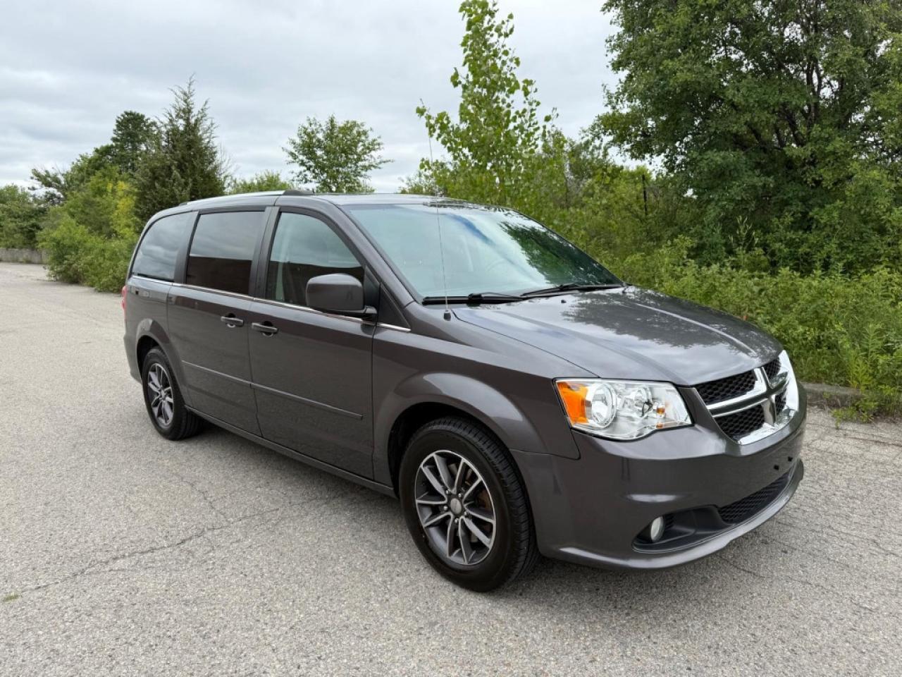 2016 Dodge Grand Caravan SXT PREMIUM PLUS| SUNROOF|NAVI|BACK-UP CAM|ALL POWER OPTIONS| - Photo #8