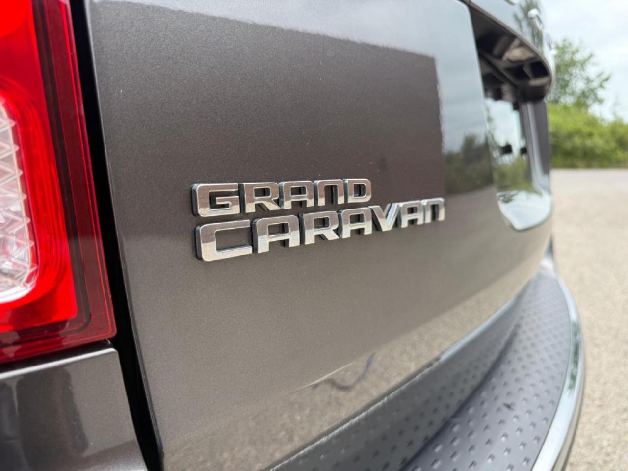 2016 Dodge Grand Caravan SXT PREMIUM PLUS| SUNROOF|NAVI|BACK-UP CAM|ALL POWER OPTIONS| - Photo #23