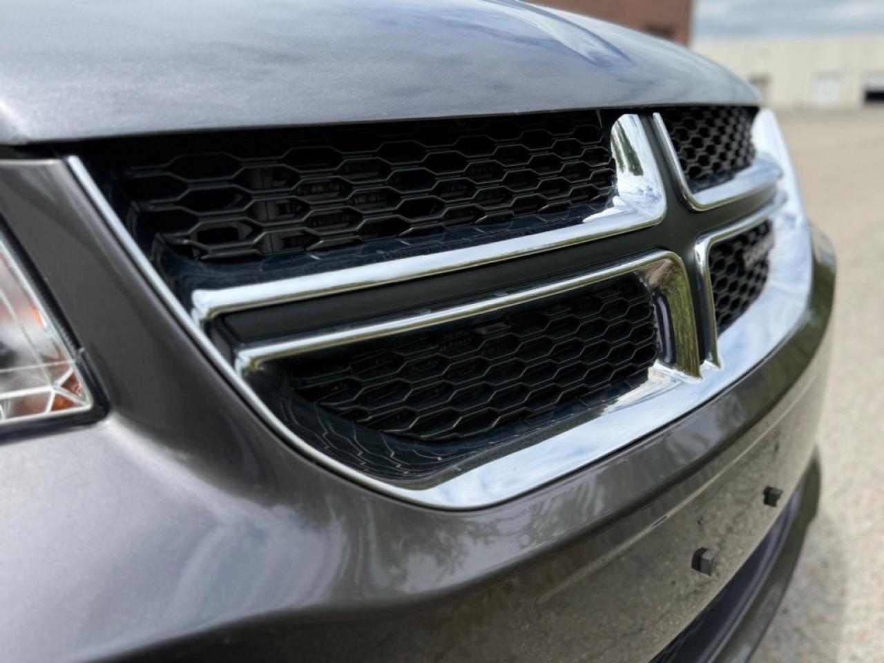 2016 Dodge Grand Caravan SXT PREMIUM PLUS| SUNROOF|NAVI|BACK-UP CAM|ALL POWER OPTIONS| - Photo #24