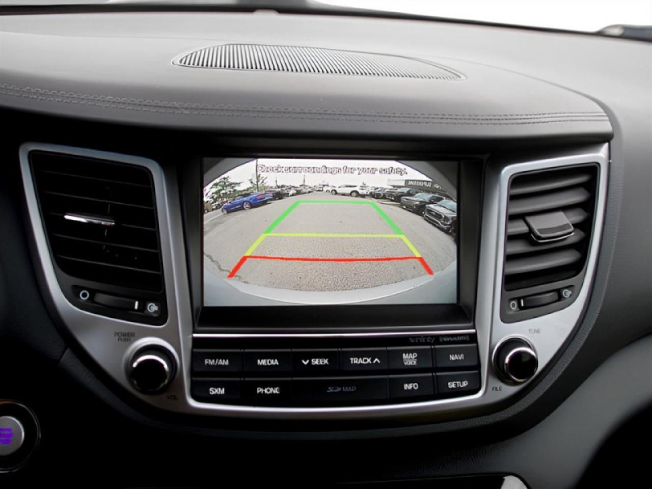 2017 Hyundai Tucson Limited  **PANO ROOF - HTD SW** Photo