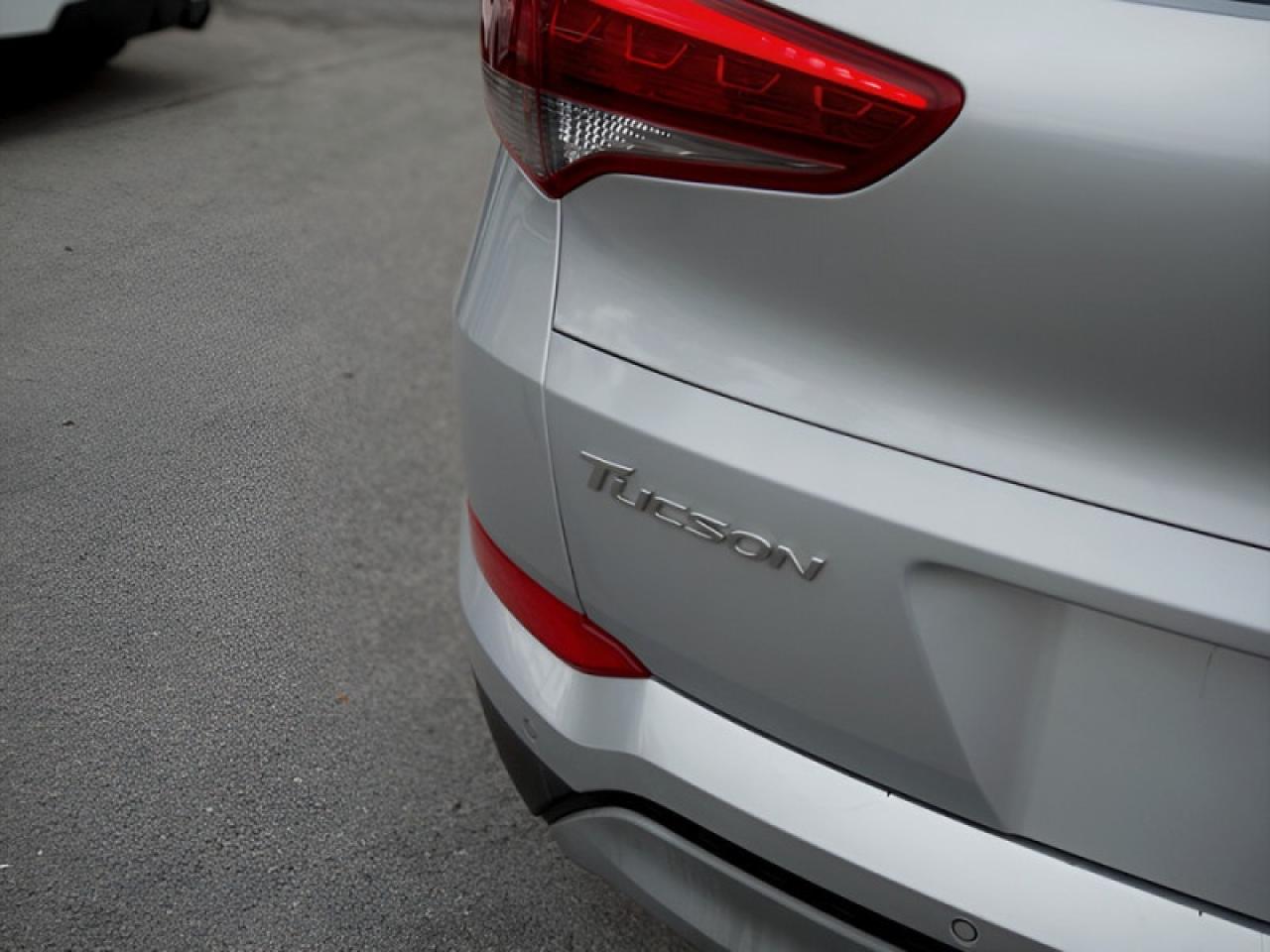 2017 Hyundai Tucson Limited  **PANO ROOF - HTD SW** Photo