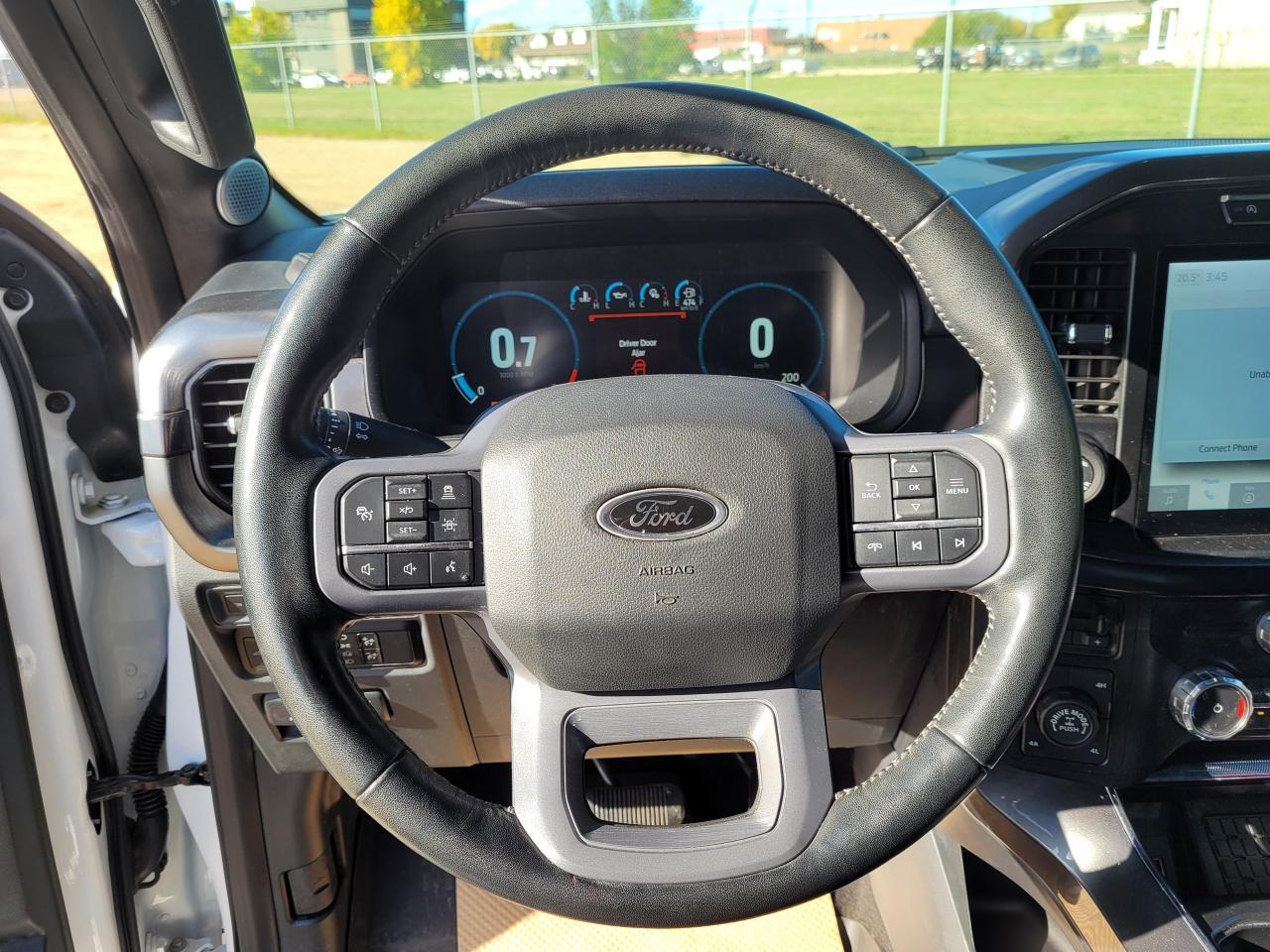 2023 Ford F-150 Lariat Photo5