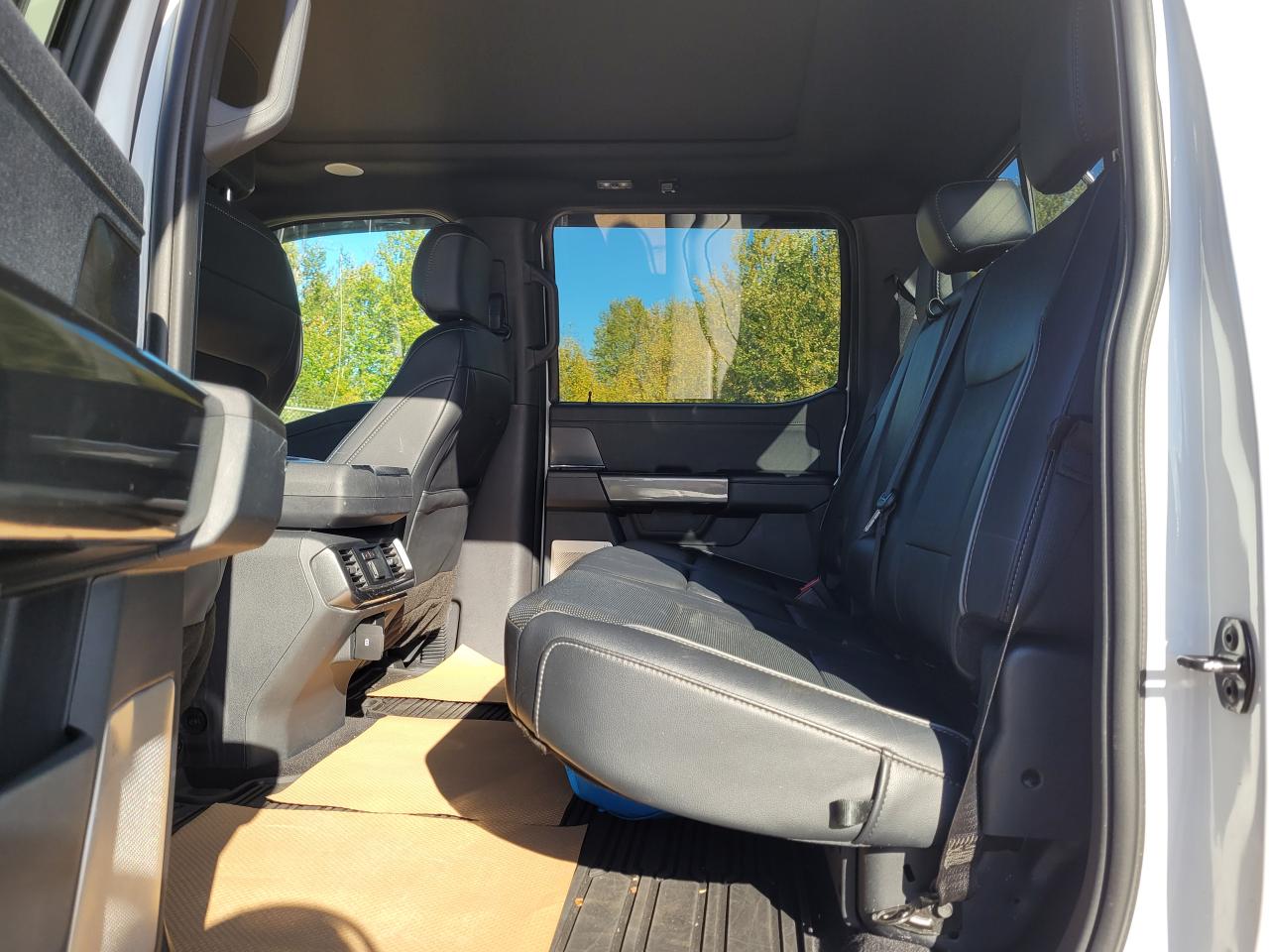 2023 Ford F-150 Lariat Photo5