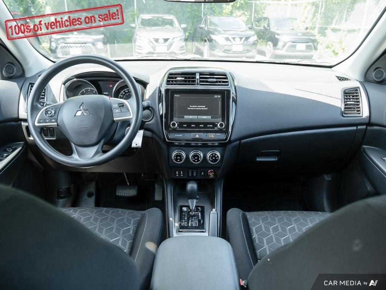 2024 Mitsubishi RVR ES