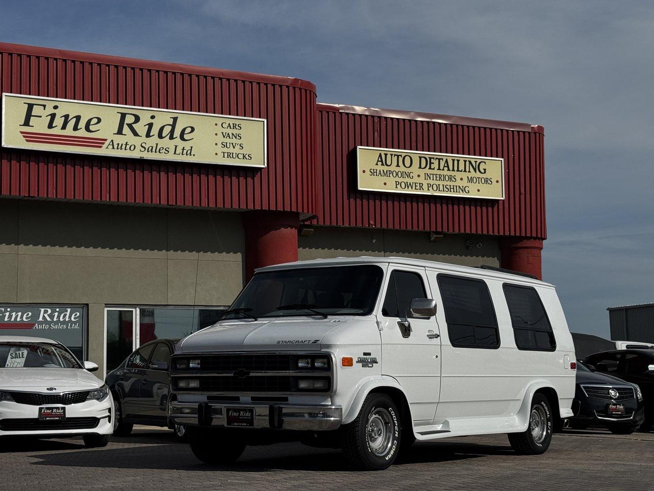 Used 1995 Chevrolet Express Chevy Van G20 for sale in West Saint Paul, MB