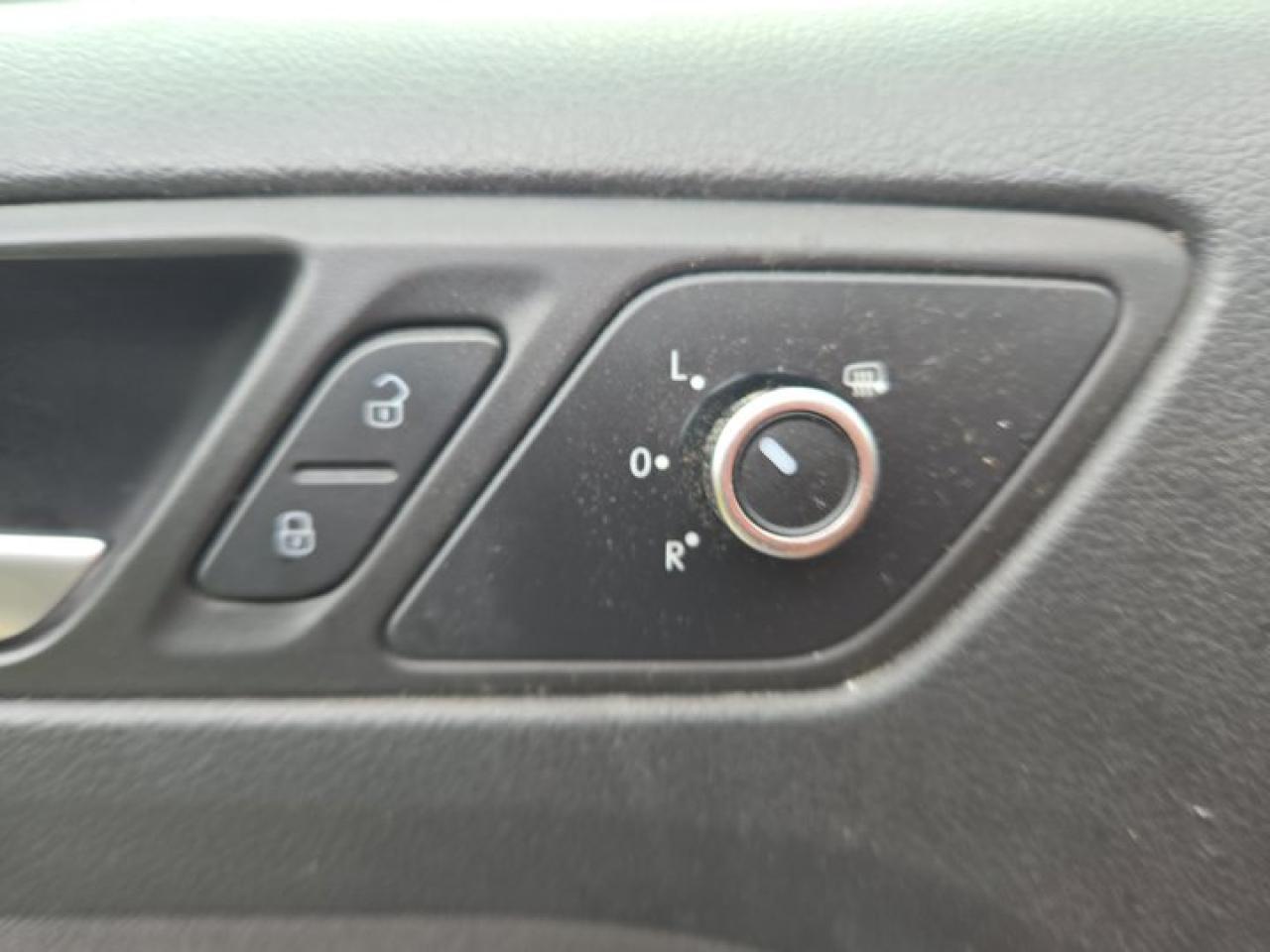 12733305