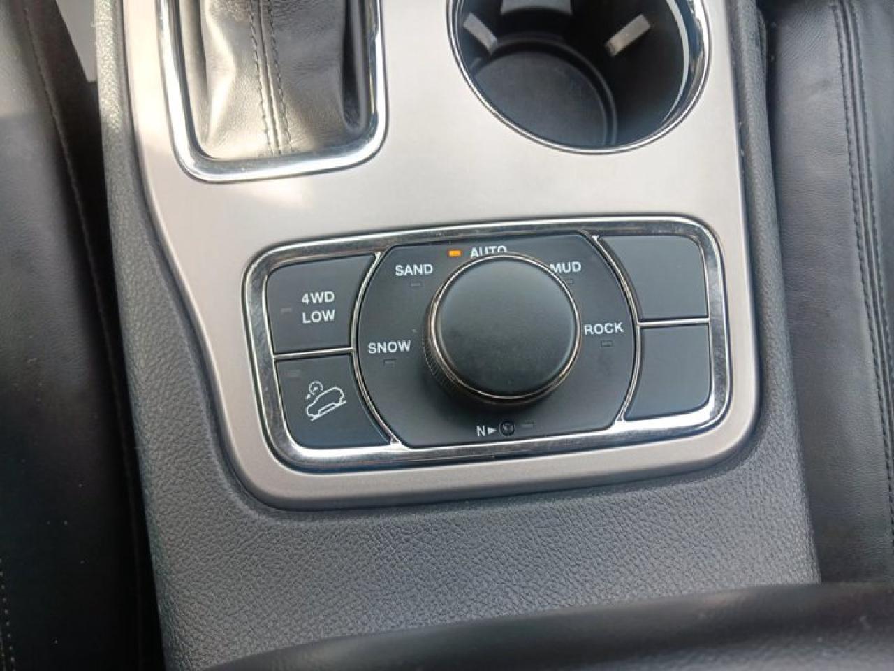 12733446