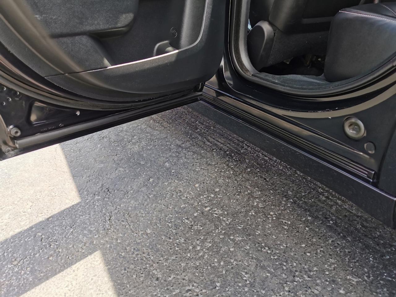2018 Chrysler 300 S V6 - Photo #15