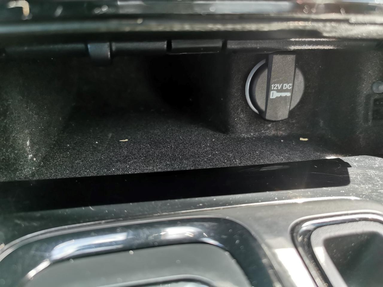 2018 Chrysler 300 S V6 - Photo #27