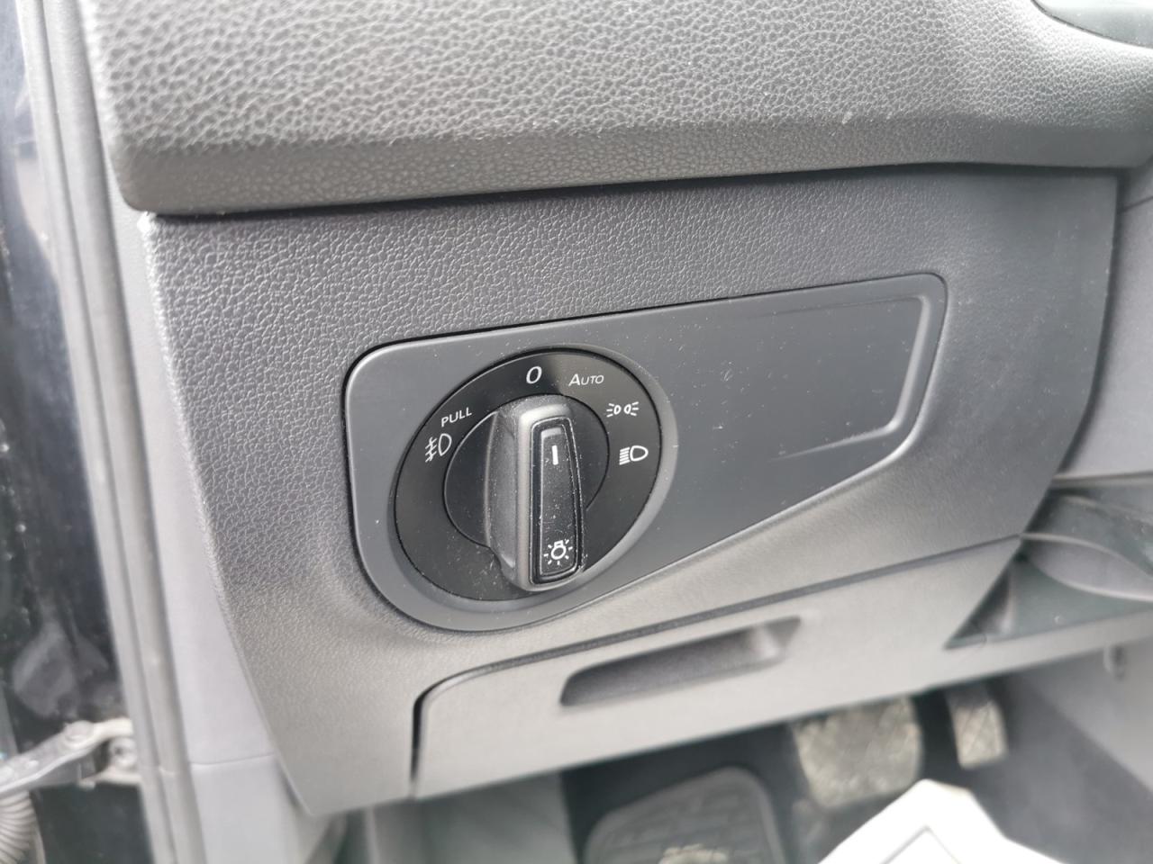 2018 Volkswagen Tiguan S 4Motion - Photo #12