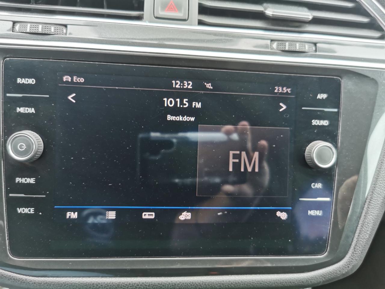 2018 Volkswagen Tiguan S 4Motion - Photo #23