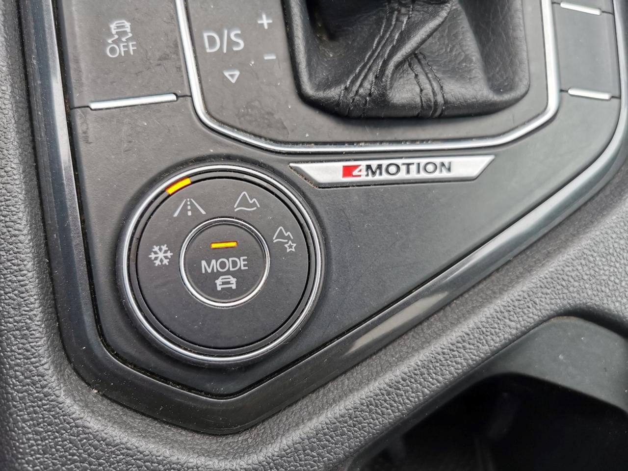 2018 Volkswagen Tiguan S 4Motion - Photo #27