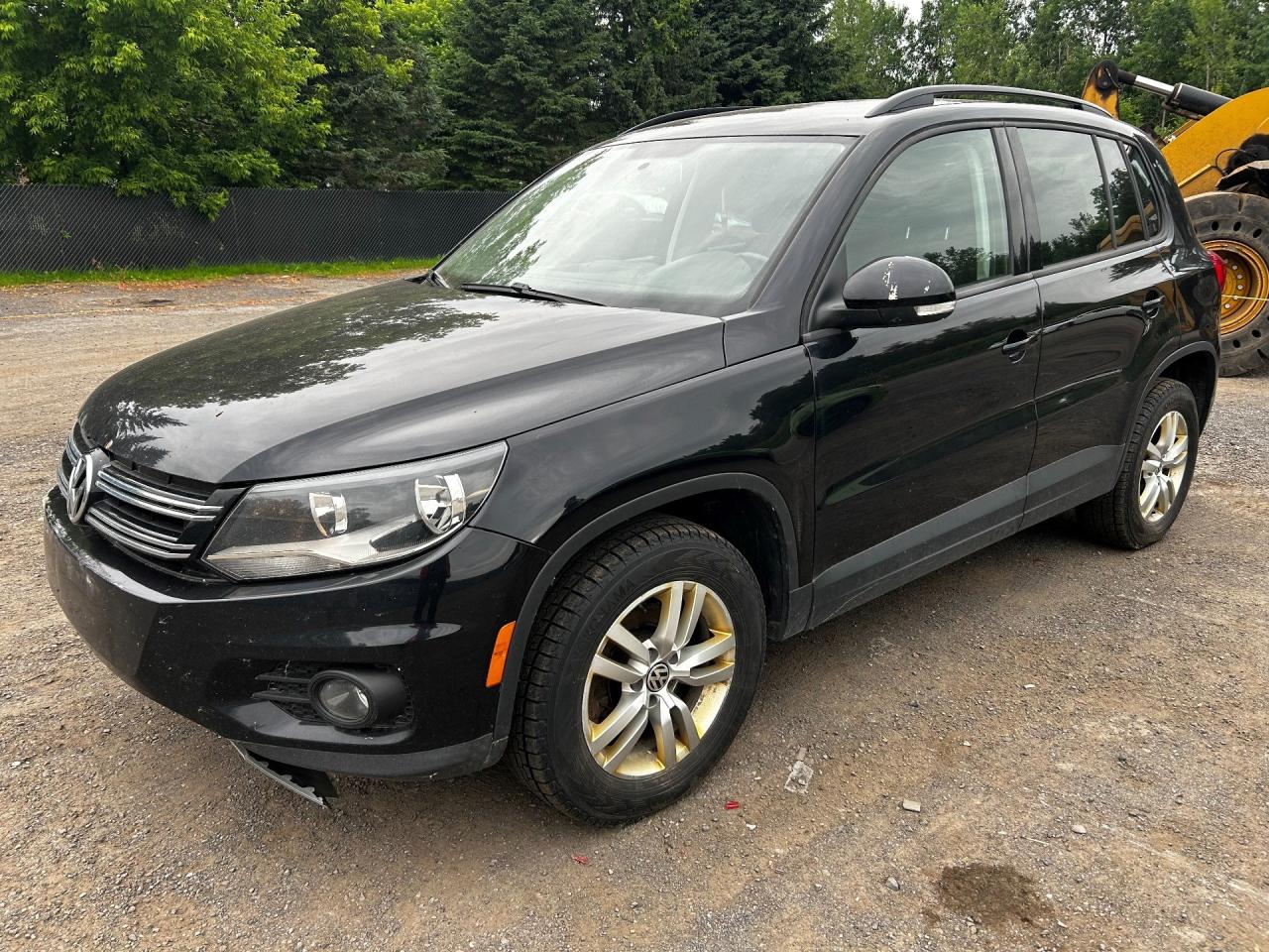 Used 2015 Volkswagen Tiguan S for sale in Saint-Lazare, QC