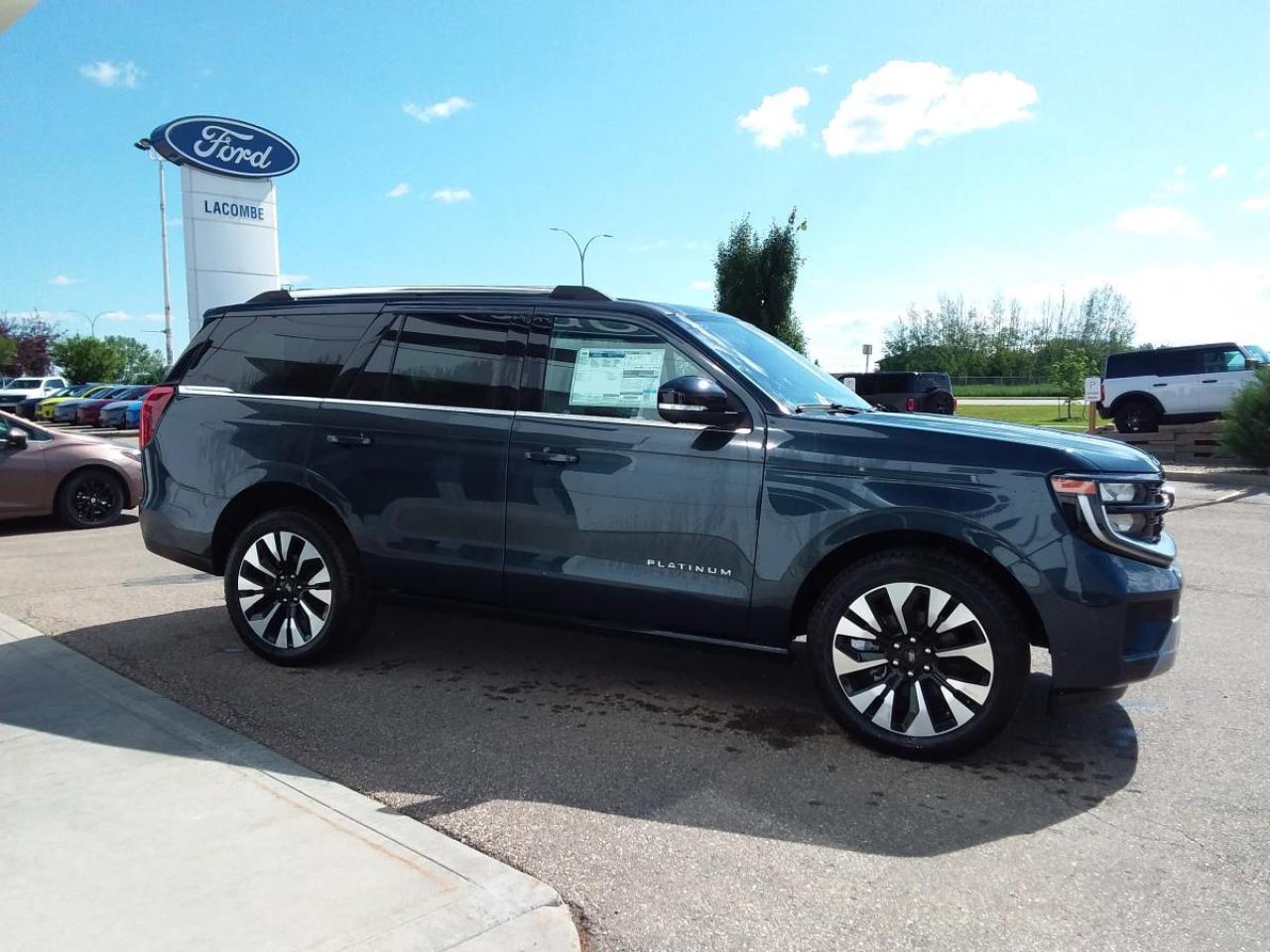 New 2025 Ford Expedition Platinum for sale in Lacombe, AB