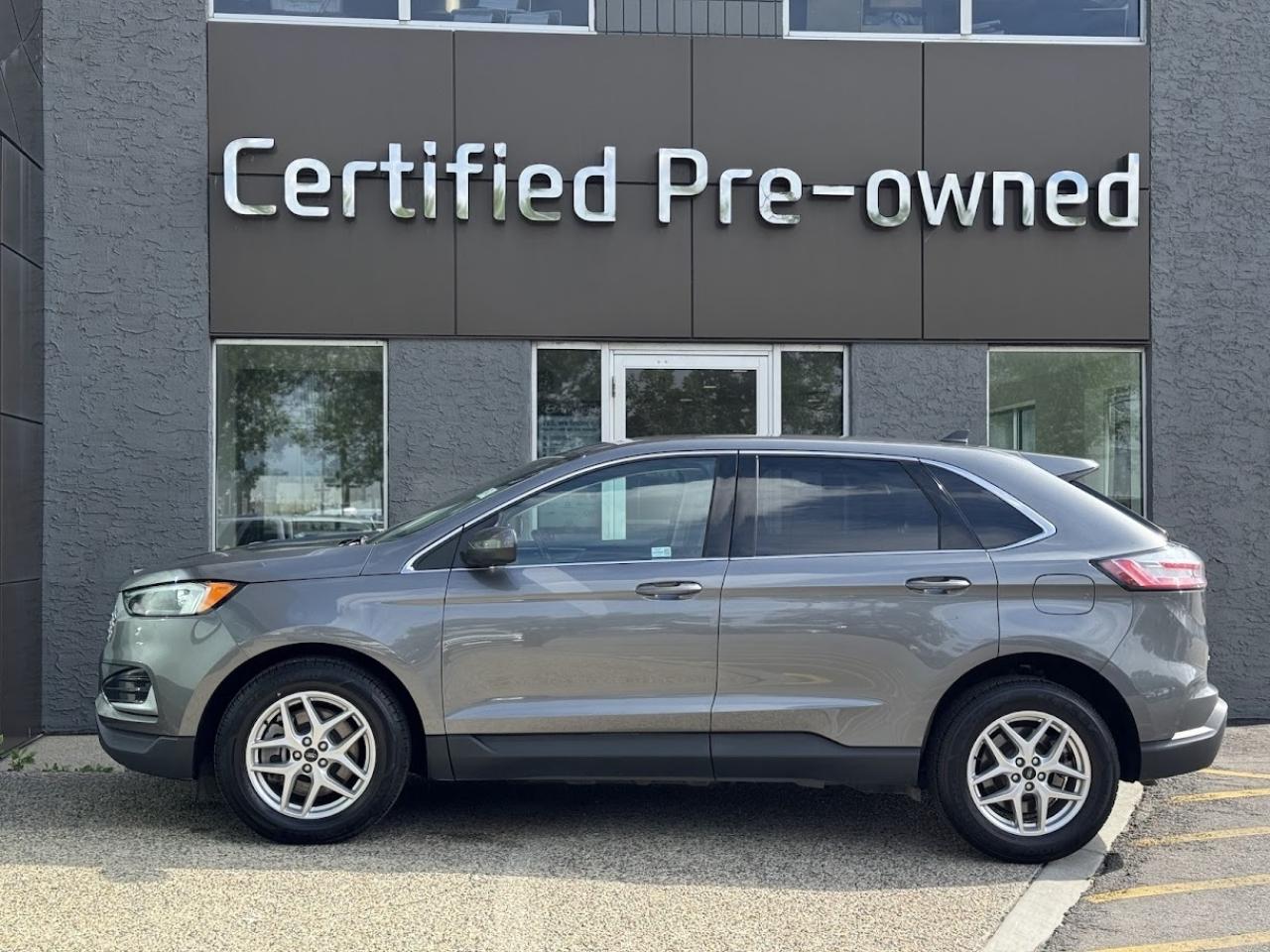 Used 2023 Ford Edge SEL w/ AWD / TURBOCHARGED / LEATHER / NAVI for sale in Calgary, AB