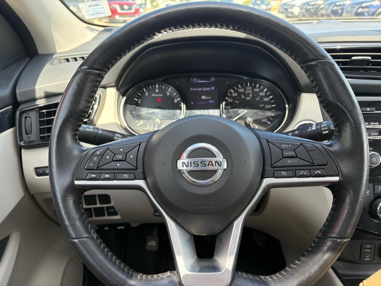 2018 Nissan Qashqai SV AWD Photo10